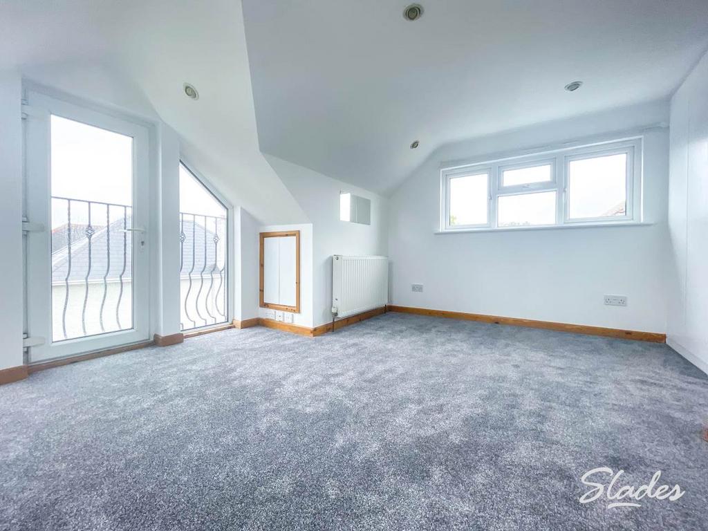 15 Southbourne Road