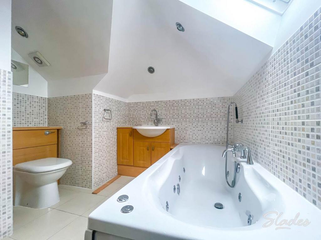 15 Southbourne Road