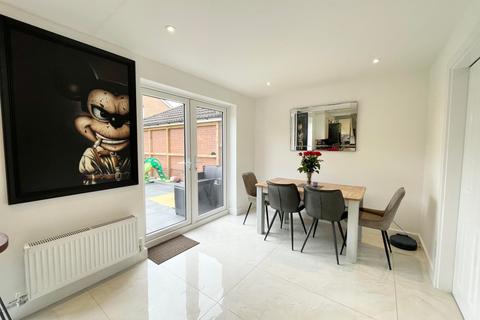 14 Chirk Drive, Thornton-cleveleys, FY5 4FG