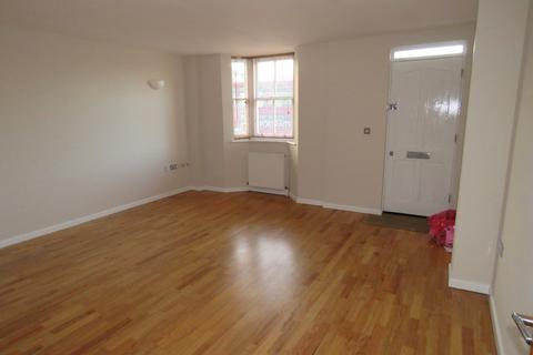 3 bedroom flat for sale, Grove Road, London E3