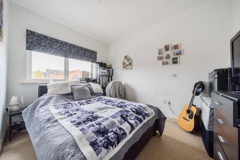 2 bedroom flat for sale, Banbury,  Oxfordshire,  OX16