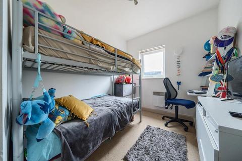 2 bedroom flat for sale, Banbury,  Oxfordshire,  OX16