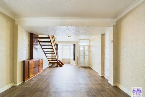 171 Frindsbury Road, Rochester, ME2 4JH