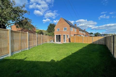 3 bedroom semi-detached house for sale, Dynes Road, Kemsing