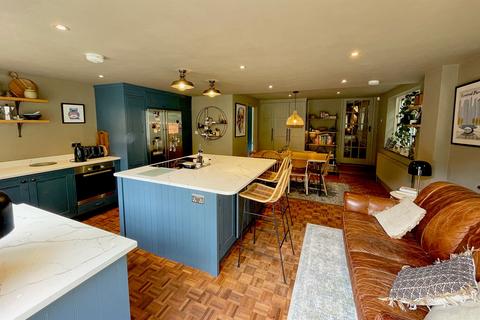 4 bedroom detached house for sale, Wilderness Lane, Hadlow Down, Uckfield, East Sussex