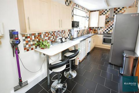 2 bedroom apartment for sale, Regents Park Road, Finchley, London, N3