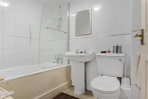 2 bedroom apartment for sale, Corkscrew Hill, West Wickham, BR4