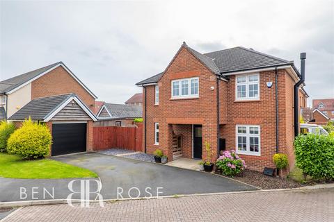 52 Austin Drive, Chorley, PR7 3DF