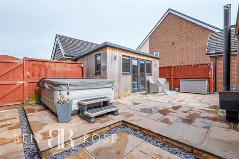 52 Austin Drive, Chorley, PR7 3DF