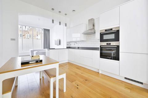 3 bedroom flat for sale, Moore Park Road, Moore Park Estate, London, SW6