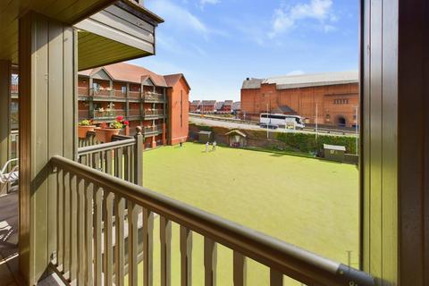 2 bedroom apartment for sale, Brook Street, Cheshire CH1