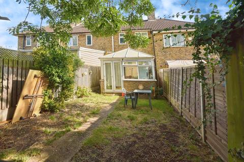 2 bedroom terraced house for sale, Bournbrook Road, London SE3