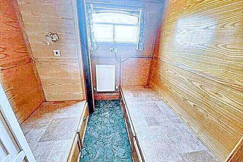 2 bedroom houseboat for sale, Vicarage Lane, Hoo ME3