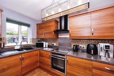 3 bedroom end of terrace house for sale, St. Josephs Gardens, Cumbria CA1