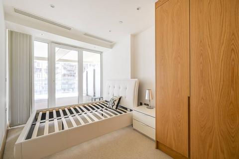 2 bedroom flat for sale, Arena Tower, Canary Wharf, London, E14