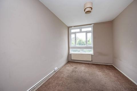 2 bedroom flat for sale, Diss Street, Bethnal Green, London, E2