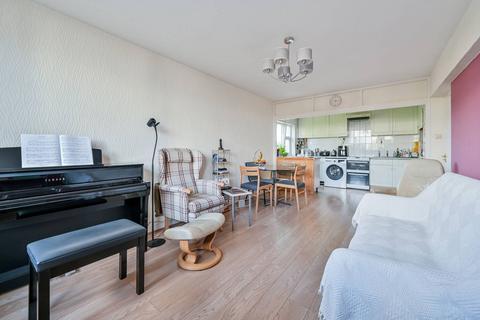 2 bedroom flat for sale, Shoreditch House, Charles Square Estate, Old Street, London, N1