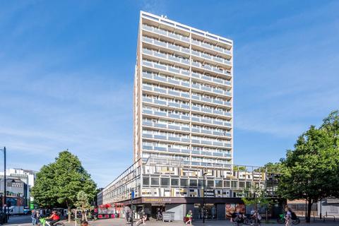 2 bedroom flat for sale, Shoreditch House, Charles Square Estate, Old Street, London, N1