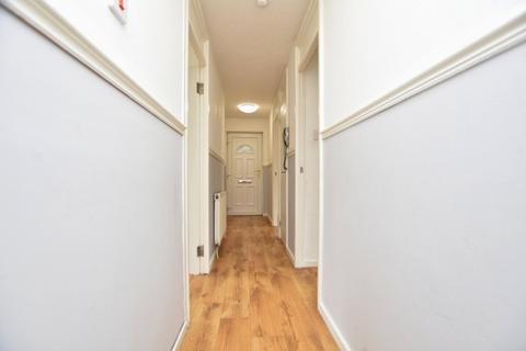 9 Addiewell Place, Coatbridge, ML5 4DS