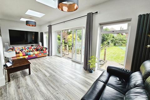 6 bedroom semi-detached house for sale, St. Marys Road, South Yorkshire DN1