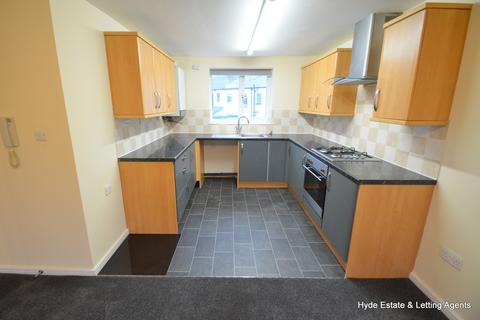 2 bedroom apartment to rent, Golborne, Warrington WA3