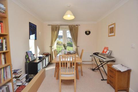 2 bedroom flat for sale, Teale Court, Leeds LS7