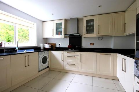 3 bedroom house for sale, OAK GLADE, EPSOM, KT19