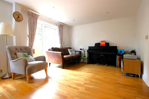 3 bedroom house for sale, OAK GLADE, EPSOM, KT19