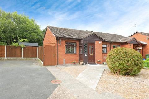 2 bedroom bungalow for sale, Waveney Avenue, Wolverhampton WV6