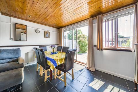 18 Castleton Road, Mitcham, CR4 1NY