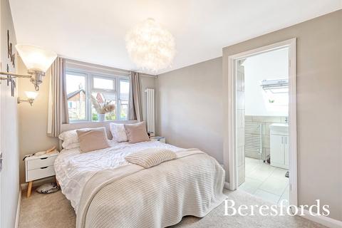 14 Dunmow Gardens, West Horndon, Brentwood, CM13 3NL