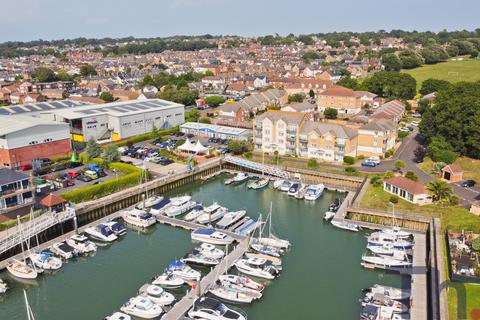 2 bedroom flat for sale, East Cowes PO32