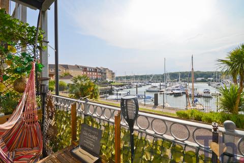 2 bedroom flat for sale, East Cowes PO32