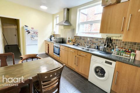 1 bedroom apartment for sale, Station Road, Wigston