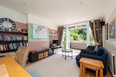 8 Ranmore Road, Sutton, SM2 7LT