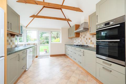 24 Wickham Avenue, Cheam, Sutton, SM3 8DU