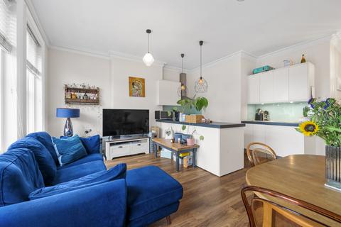 2 bedroom apartment for sale, Ewell Road, Surbiton KT6