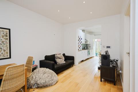 2 bedroom maisonette for sale, Havelock Road, London SW19