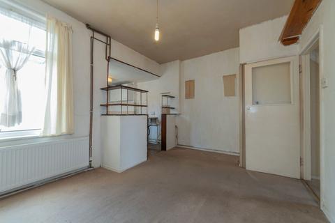 3 bedroom terraced house for sale, Winterbourne Road, Thornton Heath CR7