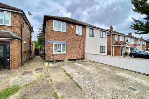 4 bedroom house for sale, Marvell Avenue, Hayes