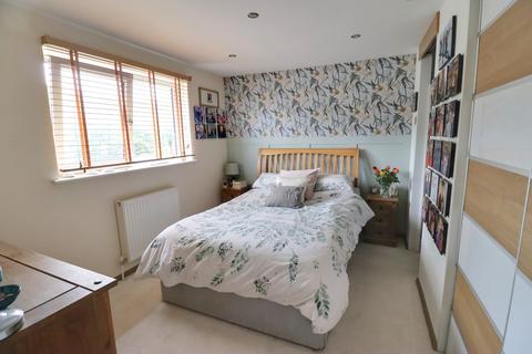 3 bedroom end of terrace house for sale, MILTON ROAD, WATERLOOVILLE