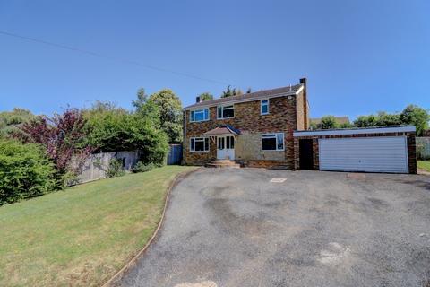 4 bedroom detached house for sale, Windmill Drive, High Wycombe HP15