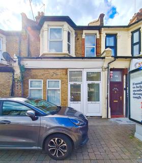 2 bedroom flat for sale, Church Road, Leyton, London E10