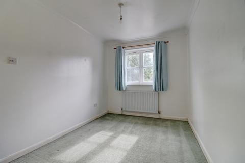6 Barton Way, High Wycombe, HP13 6SY