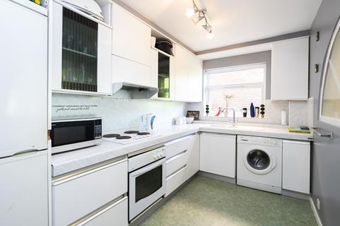 2 bedroom apartment for sale, Palmerston Road, Essex IG9