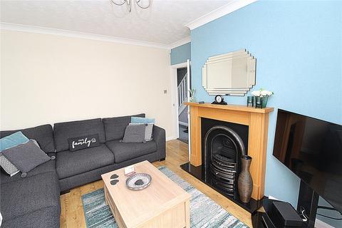 3 bedroom semi-detached house for sale, Sherbrooke Avenue, West Yorkshire LS15