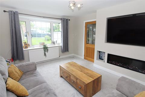 4 bedroom detached house for sale, Dovedale Gardens, West Yorkshire LS15