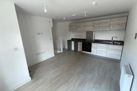 2 bedroom terraced house to rent, Acacia Fold, Leeds LS14