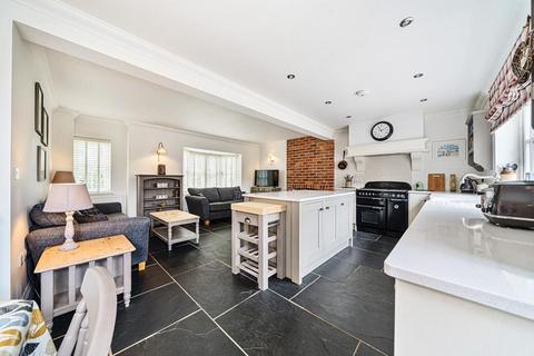 4 bedroom detached house for sale, West End,  Surrey,  GU24