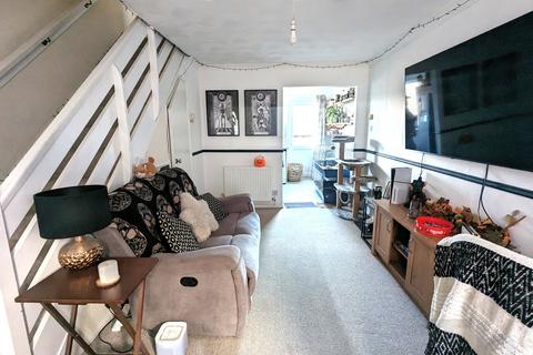 2 bedroom terraced house to rent, Cowes PO31